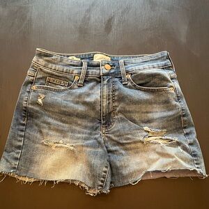 Universal Thread Jean Shorts